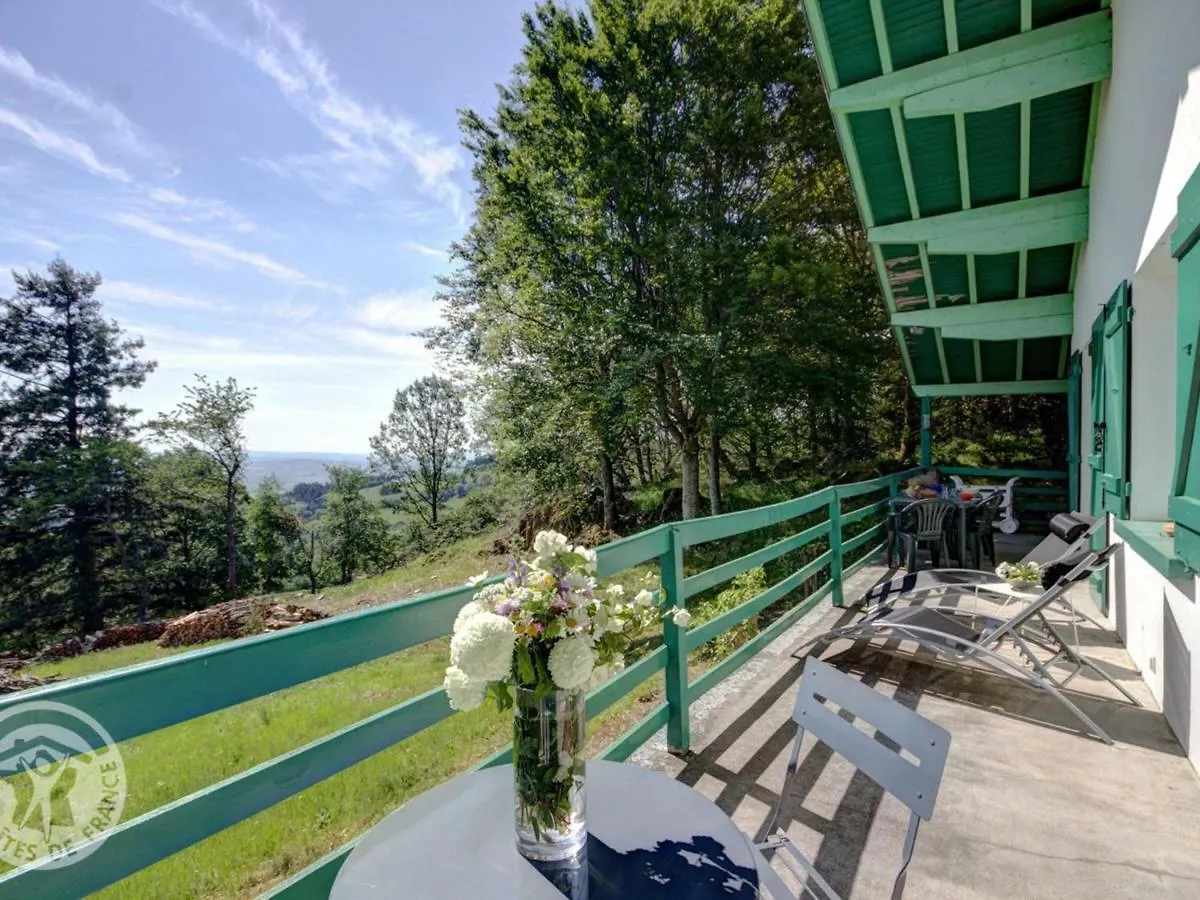 Gite Familial Avec Cheminee, Terrasse Et Jardin - Animaux Acceptes - Fr-1-496-177 Arcon  Holiday home Arcon (Loire)