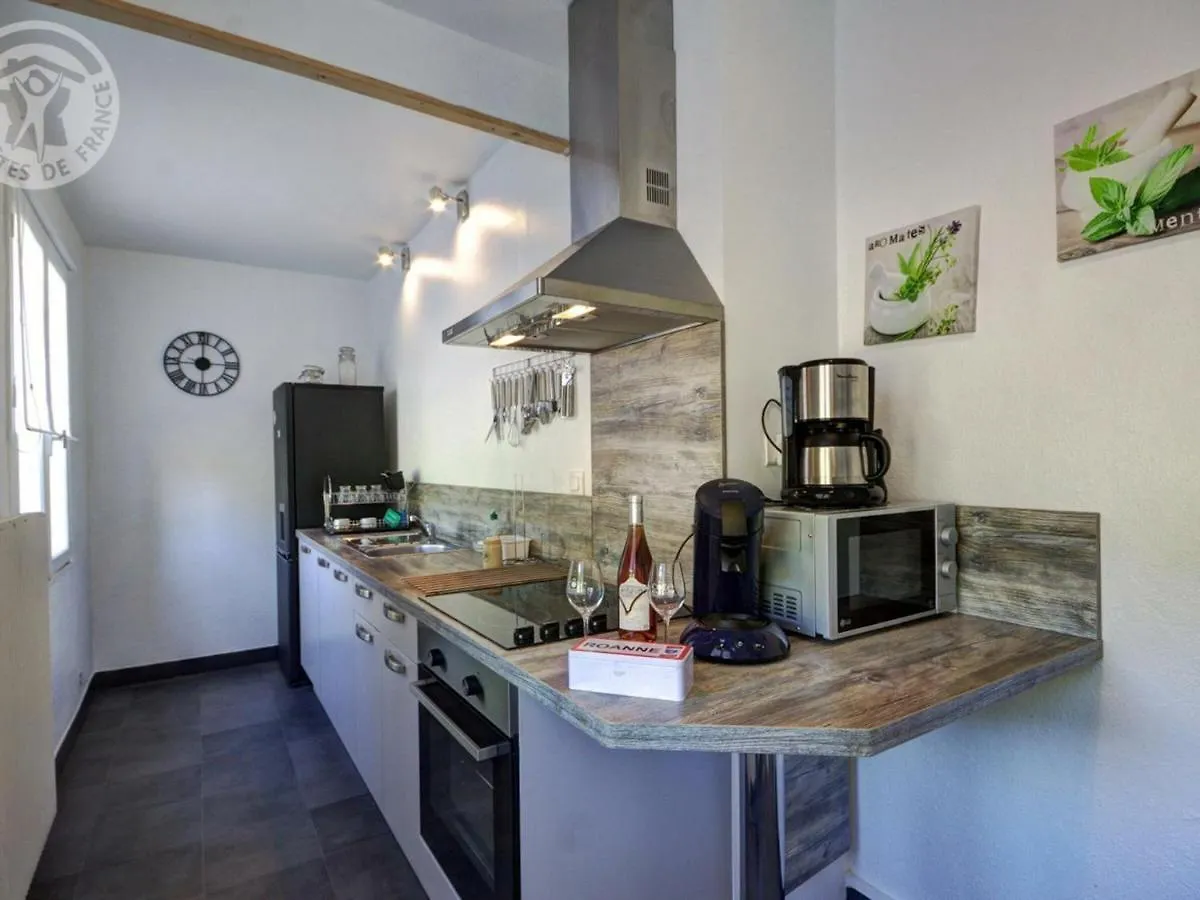 Gite Familial Avec Cheminee, Terrasse Et Jardin - Animaux Acceptes - Fr-1-496-177 Arcon  Holiday home Arcon (Loire)